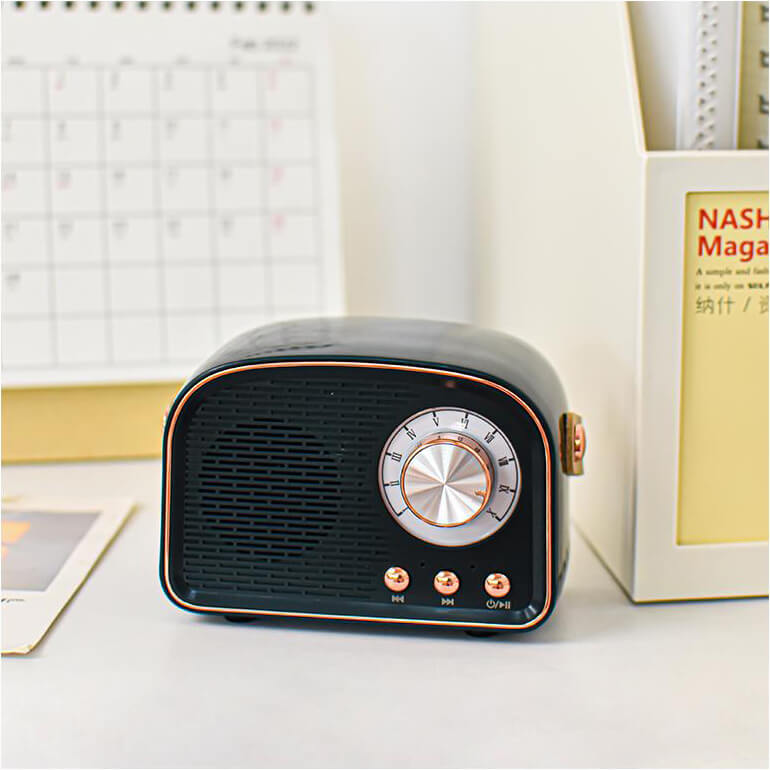 Retro Bluetooth Høyttaler med Vintage Design