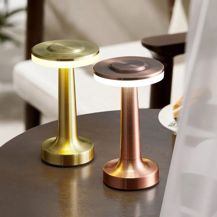 Retro Bordlampe – Dimbar Elegance for Hjem og Kontor