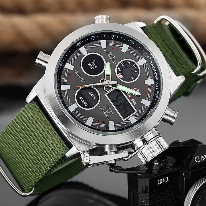 Militærklokke for Menn – Robust med Dual Display