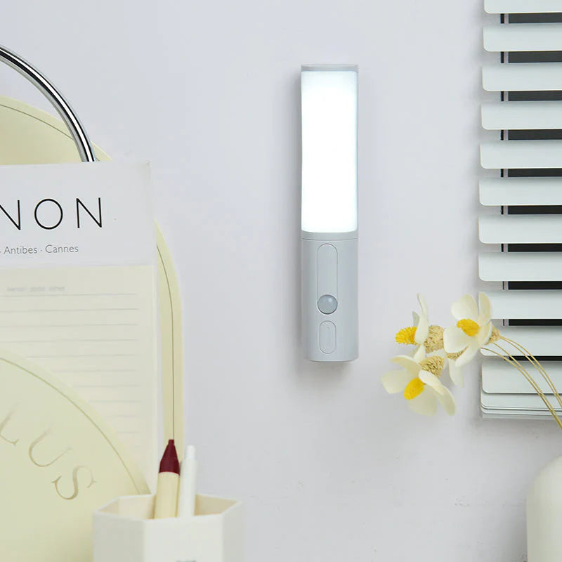 Smart LED Nattlampe med Bevegelsessensor