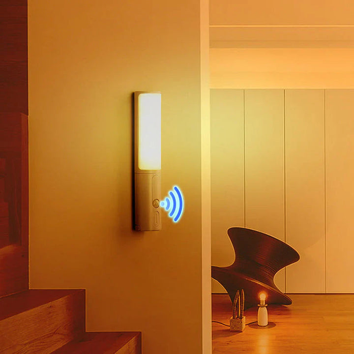 Smart LED Nattlampe med Bevegelsessensor