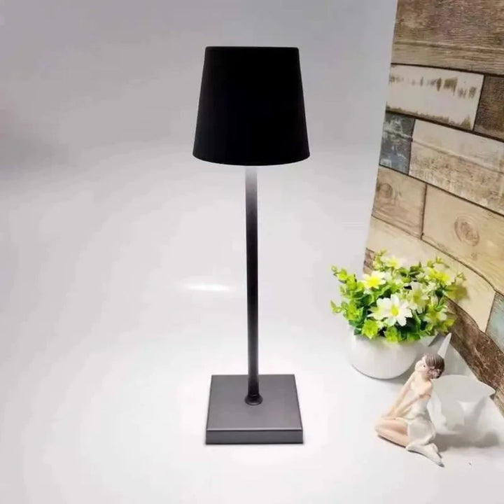 Trådløs Bordlampe med Berøringskontroll og USB-lading